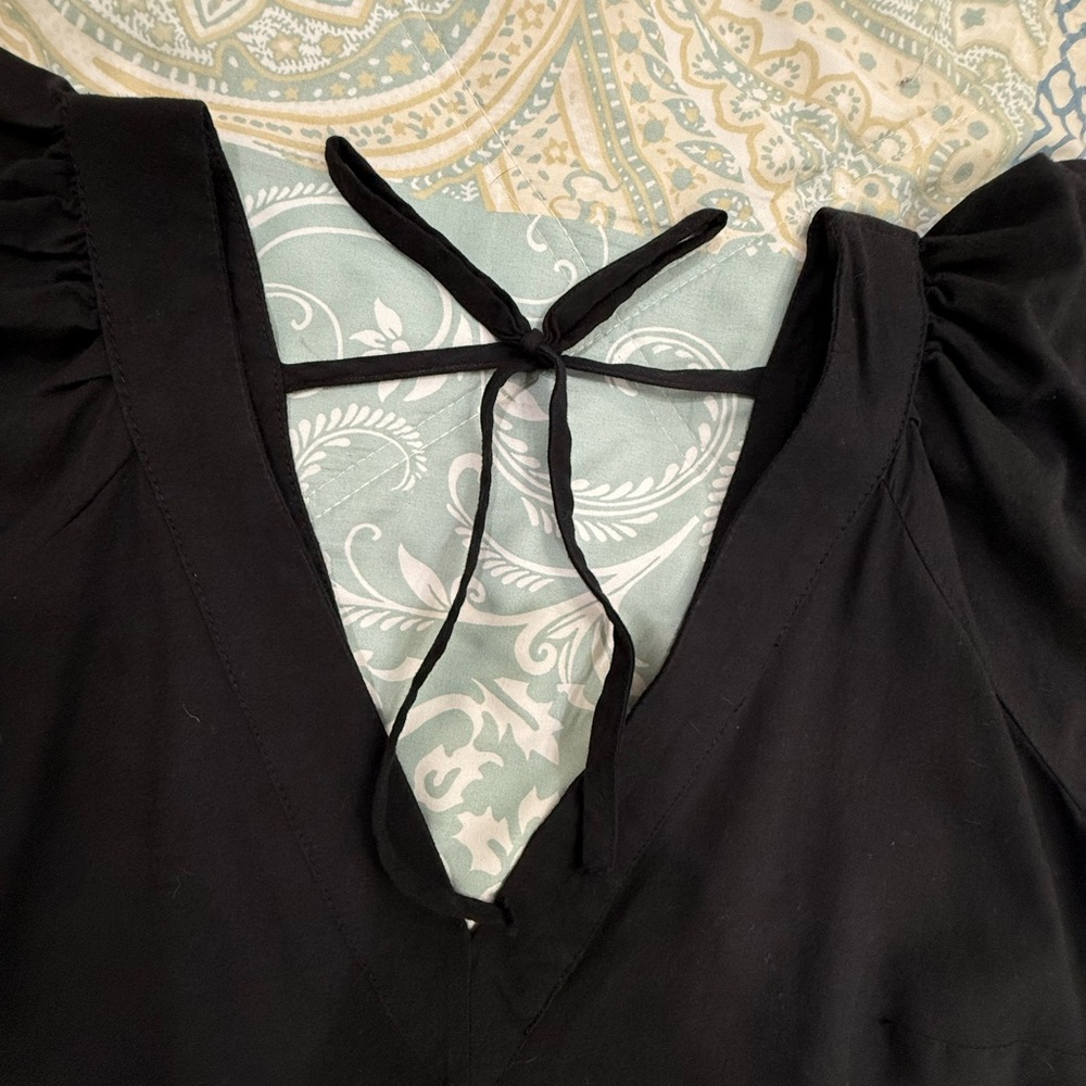 Old Navy Embroidered V Neck Swing Tiered Dress Black Medium Tall - Picture 9 of 10